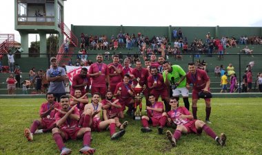 MAIS UM CAMPEÃO - Independente conquistou  o título na Segunda Divisão
