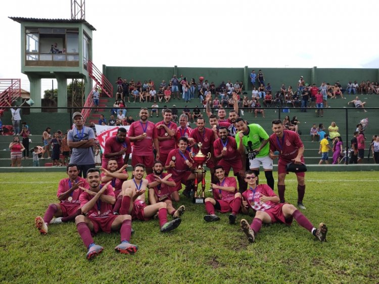 MAIS UM CAMPEÃO - Independente conquistou  o título na Segunda Divisão