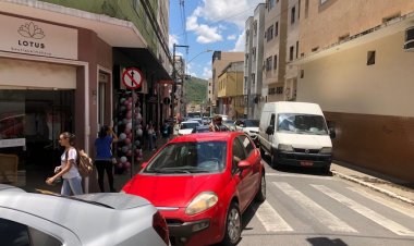 REAJUSTE DE IMPOSTO - IPVA teve aumento  “absurdo” em Minas