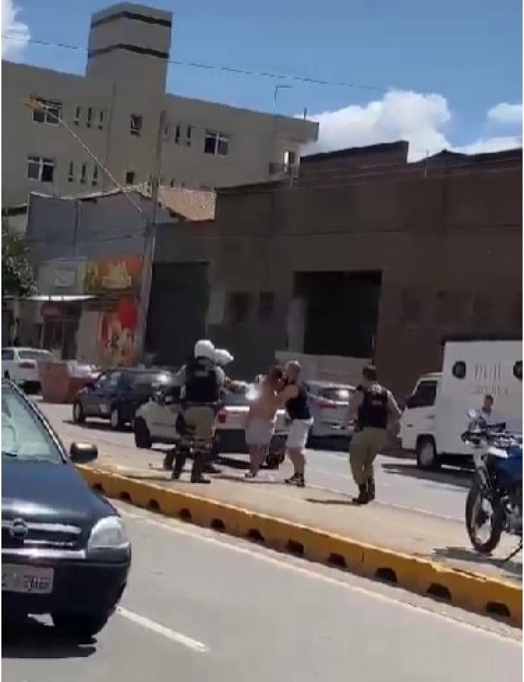 Homem ataca veículos e é preso com ajuda de cidadão na Avenida Jove Soares