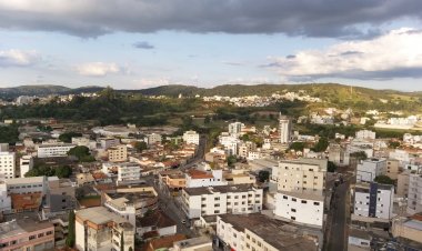 ECONOMIA - Itaúna tem a terceira melhor renda média de Minas