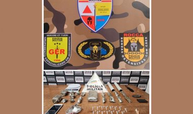 Mulher e adolescente  encontrados com drogas