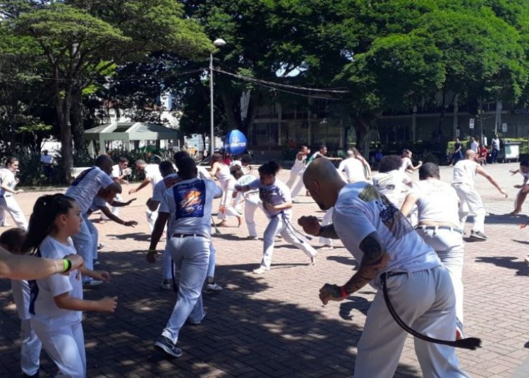 CRESCIMENTO - Itaúna sediou “Mais  Dendê na Capoeira”