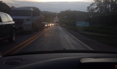 Concessionária divulga trânsito liberado  em Divinópolis e “trava” tráfego em Itaúna