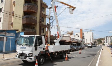 Prefeito promete “todos os 13.500 pontos” de luz com LED