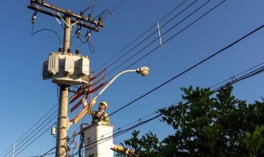 ENERGIA INTERROMPIDA: CEMIG informa substituição de postes em Itaúna