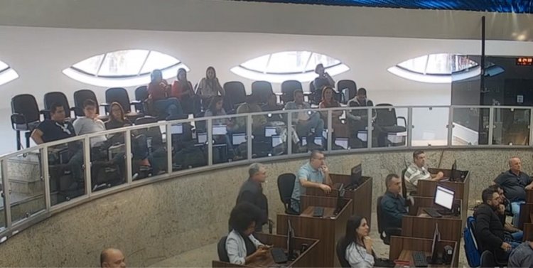 Câmara de Itaúna aprova mais um empréstimo. Já são R$ 72 milhões em dívidas