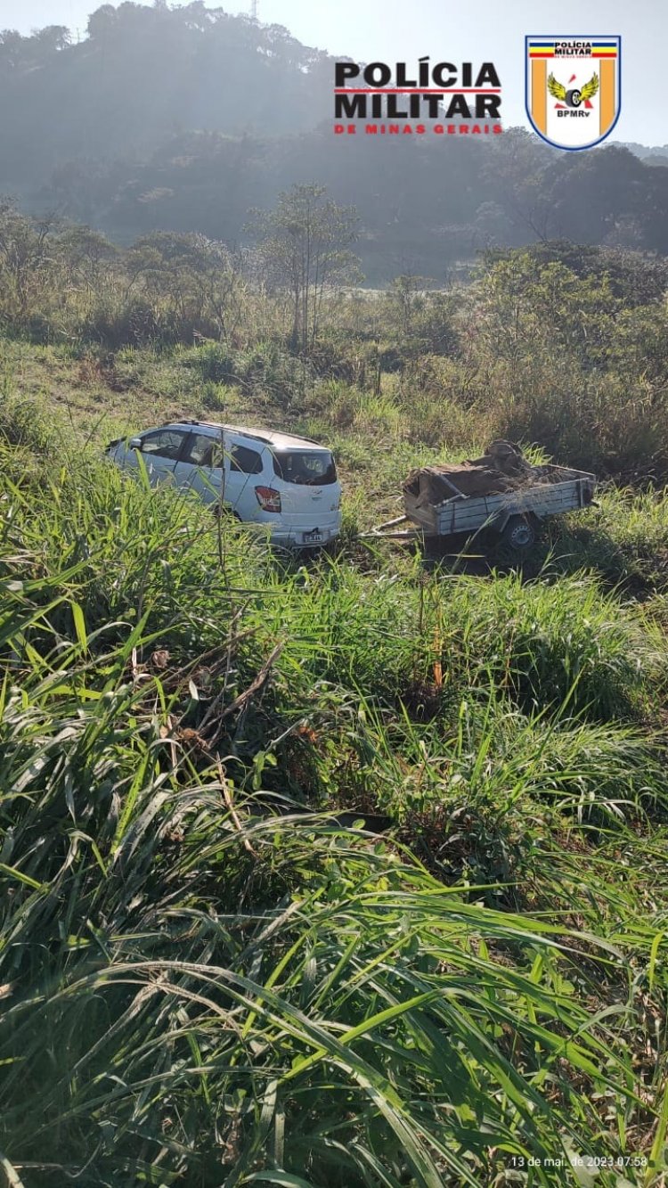 Carro sai da pista na MG-050 por “velocidade incompatível”