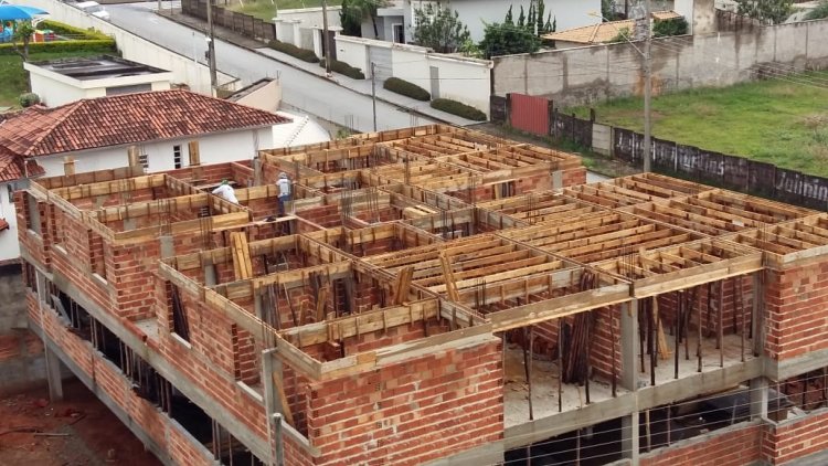 Profissionais acusam “amontoado” de leis em torno do Código de Obras