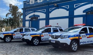 Prefeitura e Câmara  entregam viaturas à PM