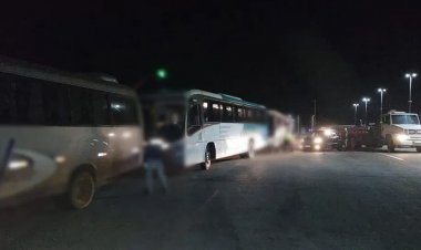 Ônibus é apreendido na MG-431, em Itaúna