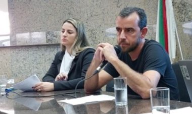 Esgoto estourado no Projeto Somma é tema de debate