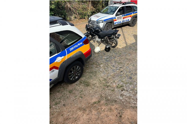 Motocicleta usada em  homicídio é encontrada