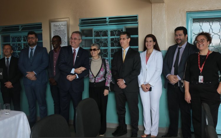 Ministra do Supremo, Carmem Lúcia, visita APACs em Itaúna