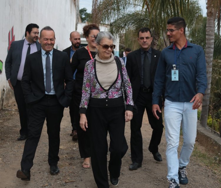 Ministra do Supremo, Carmem Lúcia, visita APACs em Itaúna