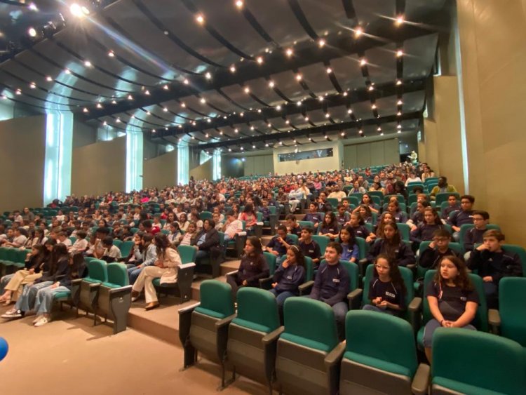PROERD diploma mais 162 alunos em Itaúna