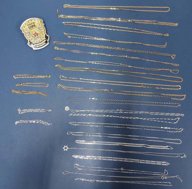 Polícia Civil recupera joias roubadas em Itaúna