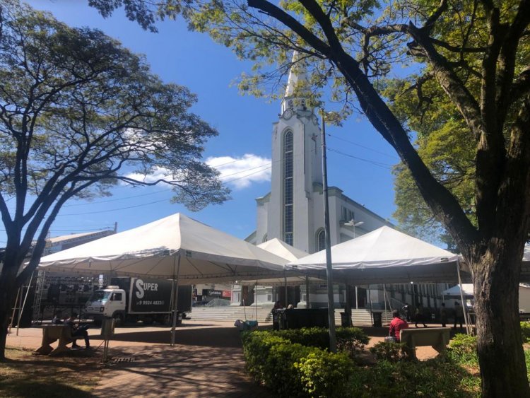 Comunidade começa homenagens à Sant’Ana