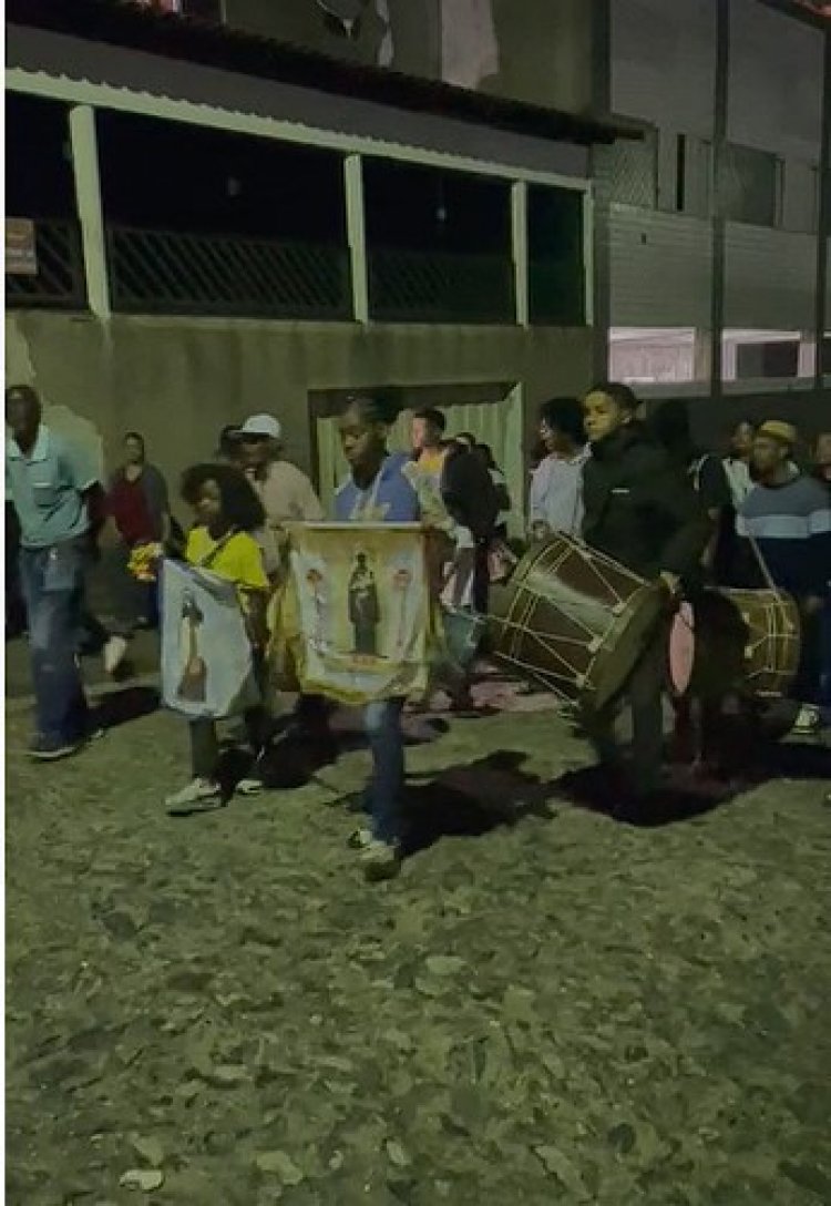 A Festa do Reinado chegou primeiro, há muito mais de 100 anos!