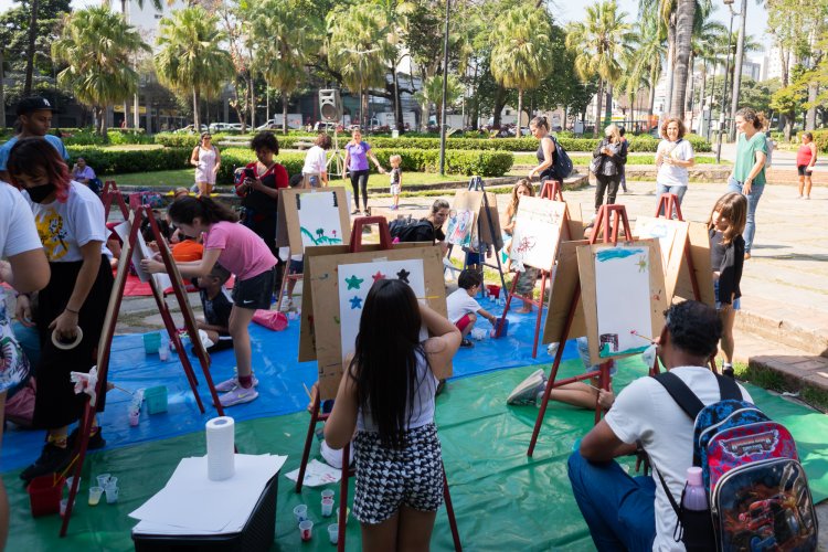 É neste sábado na Dr. Augusto o projeto “Arte na Praça”