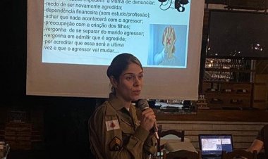 Palestra no Rotary encerra “Agosto Lilás”