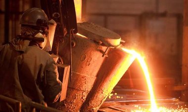 Altos-fornos fechados em Itaúna