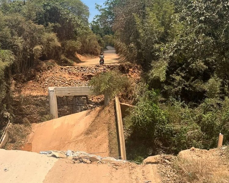 Ponte cai na MG-430 entre Divinópolis e Igaratinga