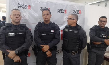 Civil age rápido no caso de incêndio das viaturas