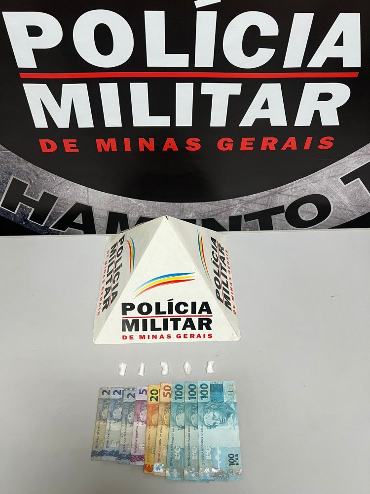 TRÁFICO DE DROGAS - PM apreende cocaína e homem é preso