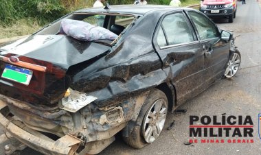 ACIDENTE - Homem perde controle de veículo na MG-050