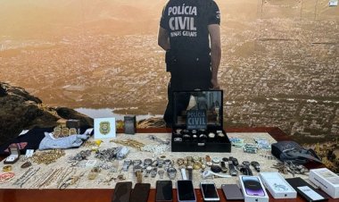 Preso em Itaúna suspeito de roubo avaliado em R$ 400 mil