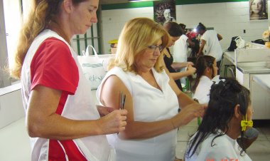 Por que acabou o Projeto Escola Aberta?