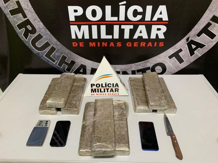 PM apreende drogas e prende dupla suspeita