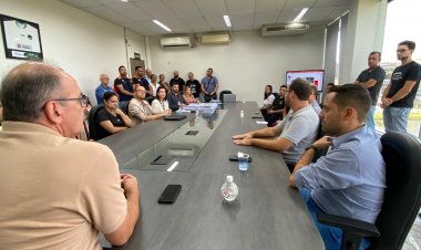 Prefeito apresenta projeto da Jove Soares, “de novo”