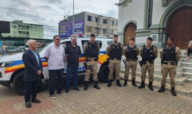 Viatura semiblindada é entregue à comunidade