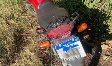 Motocicleta roubada é recuperada
