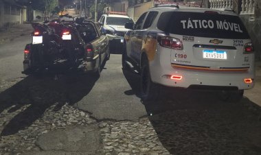 Moto e objetos furtados são recuperados pela PM