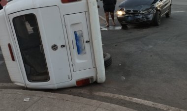 Mais um acidente na rotatória da Silva Jardim