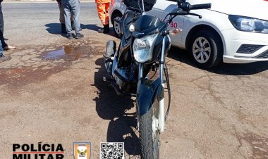 Moto e VW Gol colidem na MG-431