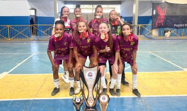 Equipe de Pompéu vence nas duas categorias