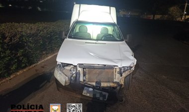 Batida na MG-431  entre Fiorino e moto