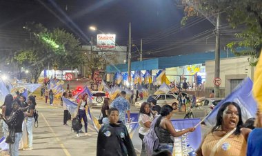 COMEÇOU A FESTA DA DEMOCRACIA!