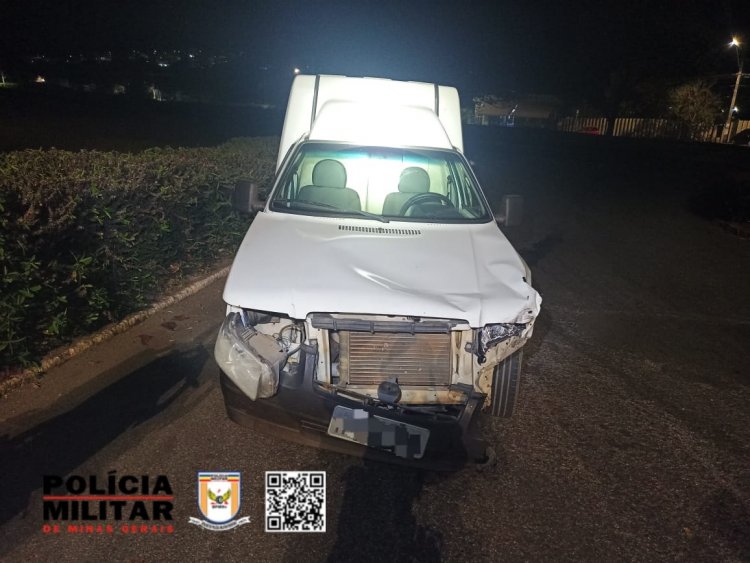 Batida na MG-431 entre Fiorino e moto