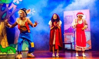 “Chapeuzinho Vermelho” sobe ao palco neste domingo