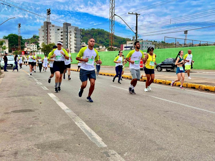 CORRIDA DA SAÚDE - Evento reúne mais de 2 mil pessoas e arrecada 5 toneladas de alimentos