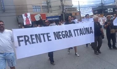Manifestação contra racismo movimenta ruas de Itaúna