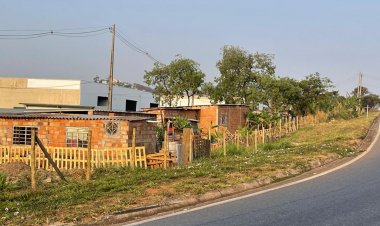 Ocupação às margens da MG-050 sob investigação