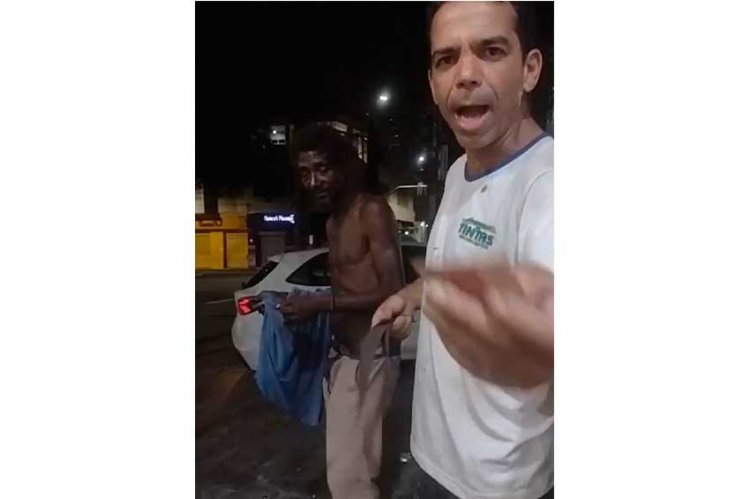 Homem dá “chibatadas” em um negro e faz discurso de ódio em Itaúna