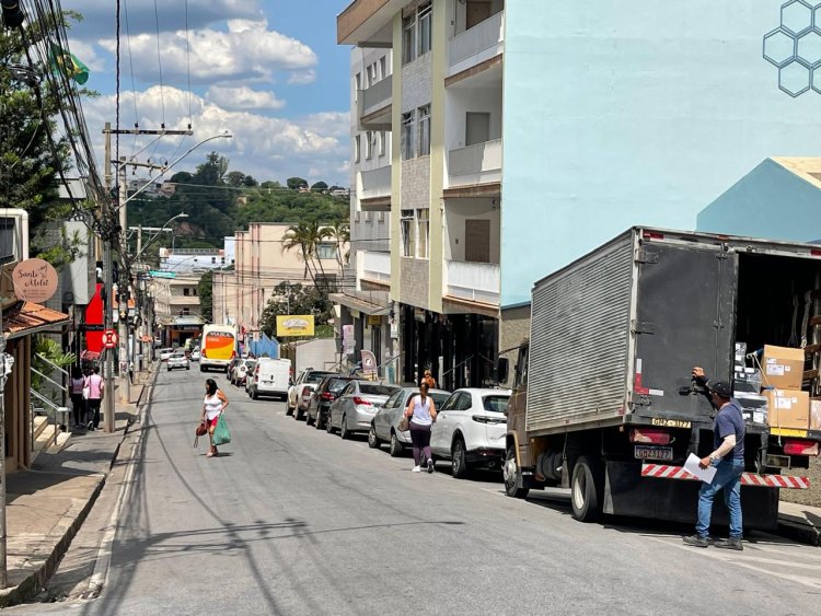 RECLAMAÇÃO - Falta de estacionamento prejudica comércio