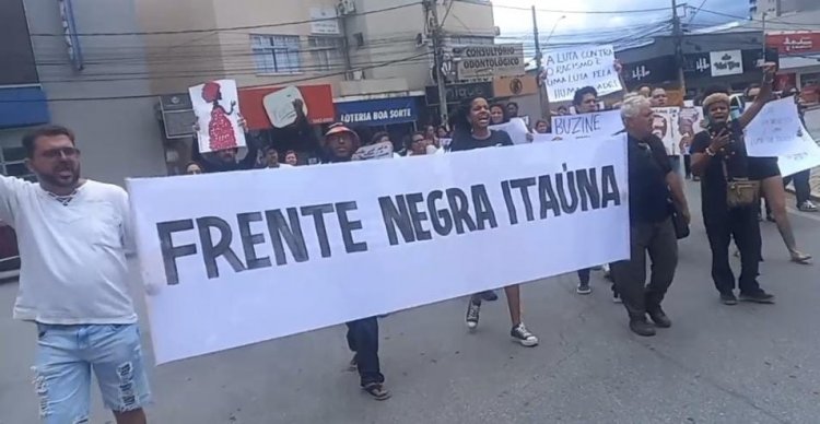 Manifestação contra racismo movimenta ruas de Itaúna